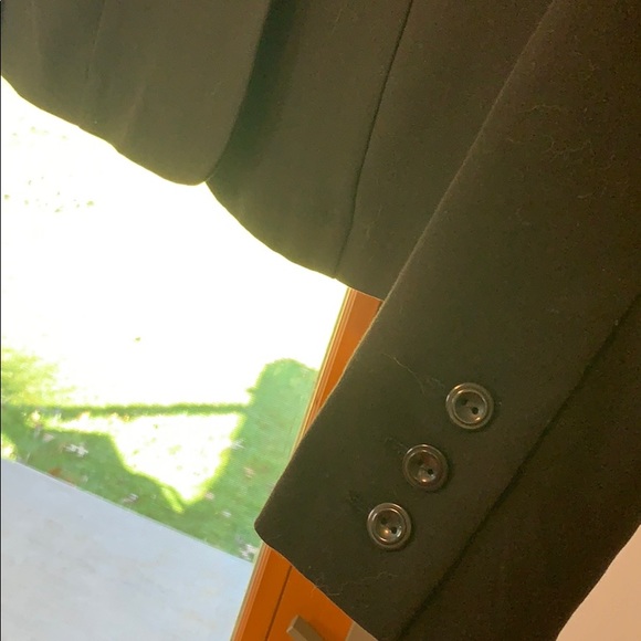 Blazer - Picture 2 of 5